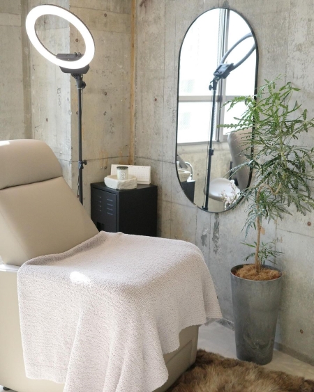 シェアサロン「iny EYE share salon」